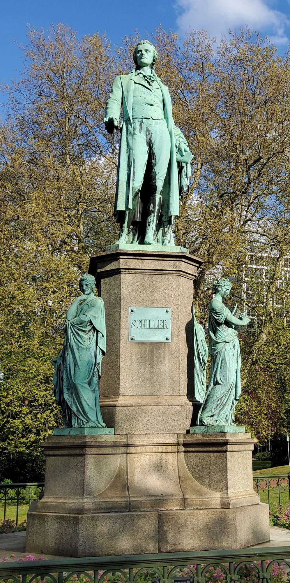 Schiller Denkmal